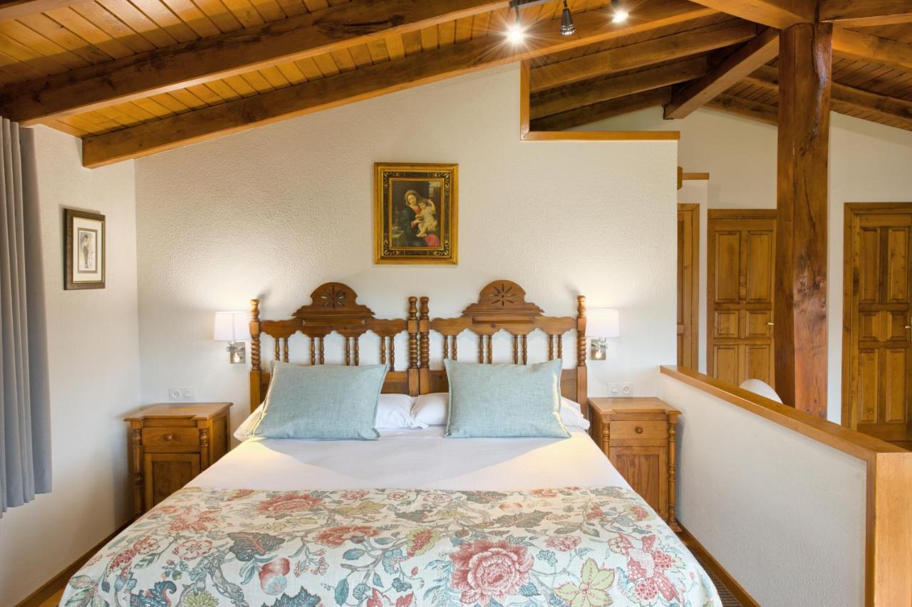 Casas Rurales El Llugaron Miravalles Esterno foto