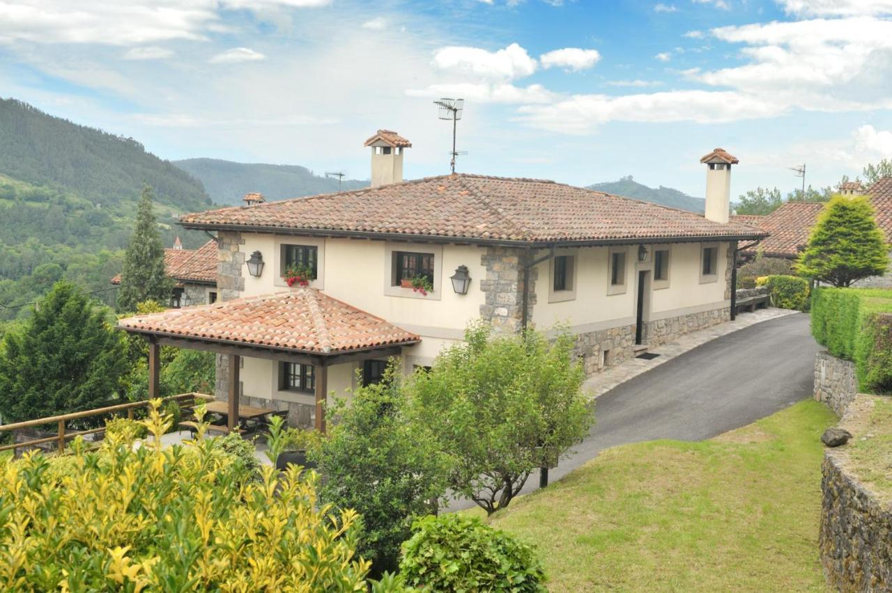 Casas Rurales El Llugaron Miravalles Esterno foto