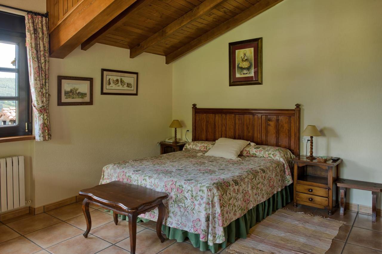 Casas Rurales El Llugaron Miravalles Esterno foto