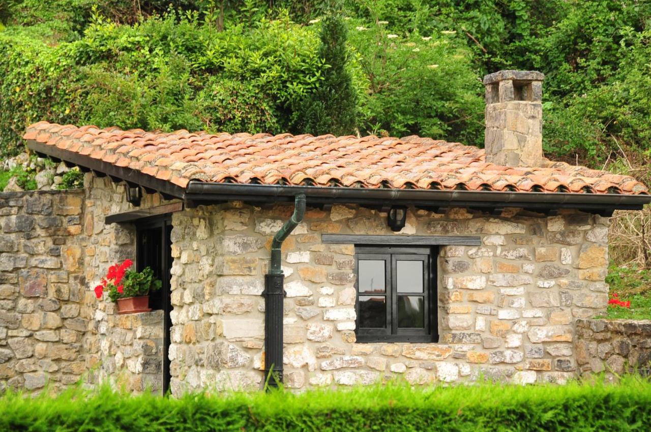 Casas Rurales El Llugaron Miravalles Esterno foto