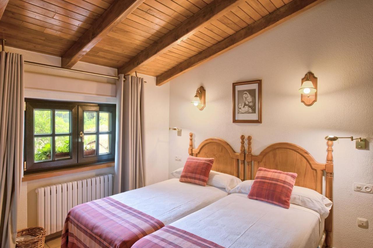 Casas Rurales El Llugaron Miravalles Esterno foto