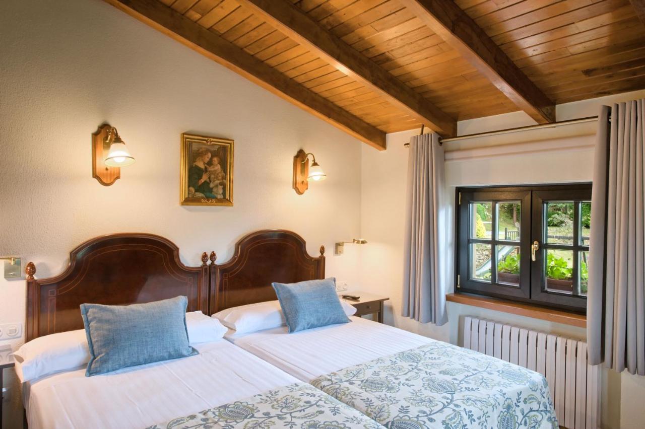 Casas Rurales El Llugaron Miravalles Esterno foto